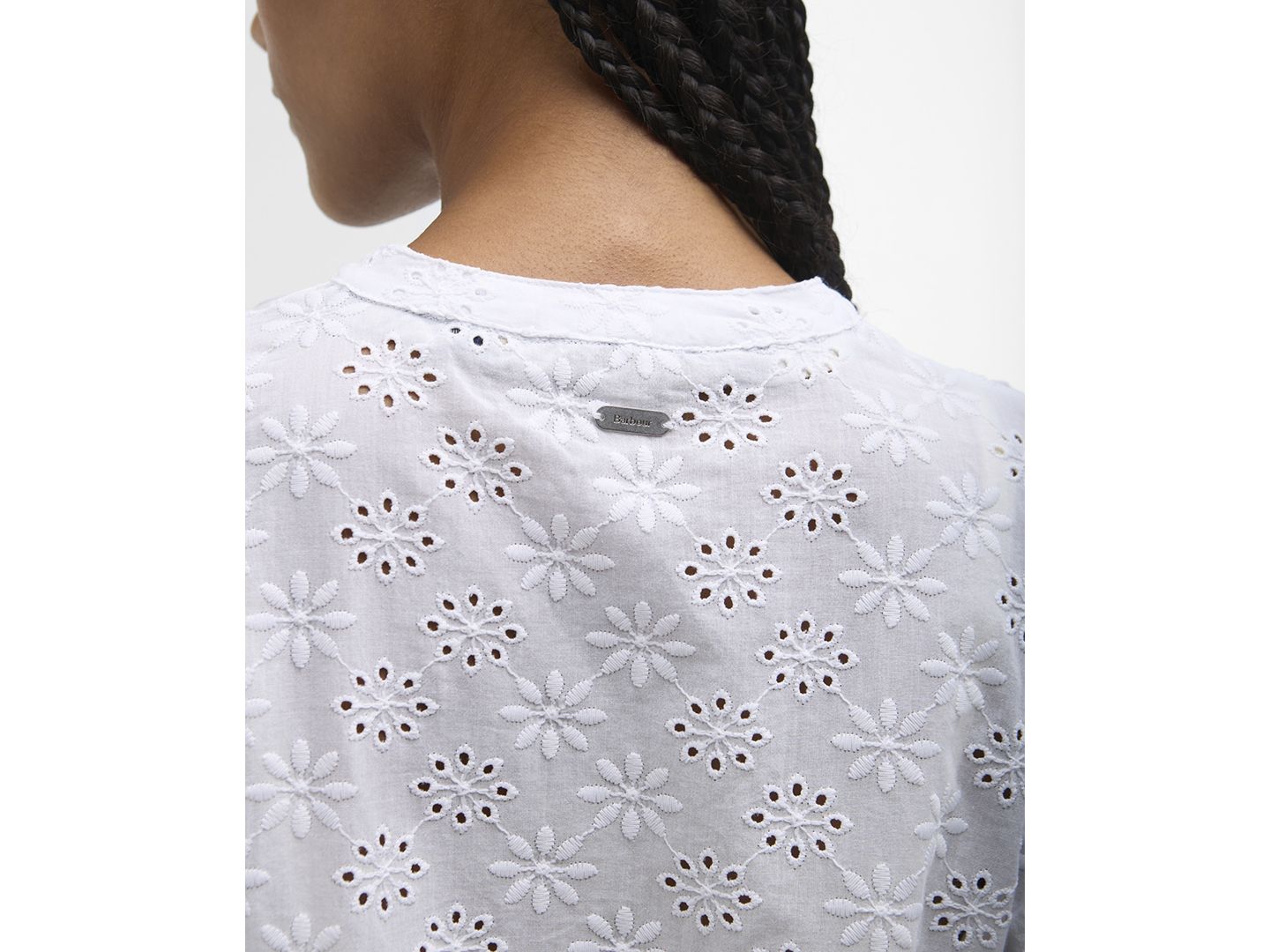 Женский топ Barbour Layla Broderie Anglaise Concealed Placket, цвет: Тёмный тёмно-синий — фото 7