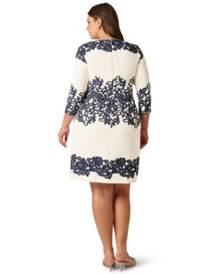 Plus Size Lace-Print Sheath Dress