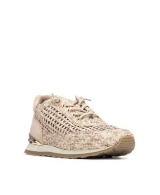 Women's Mesh Lace Up Sneakers