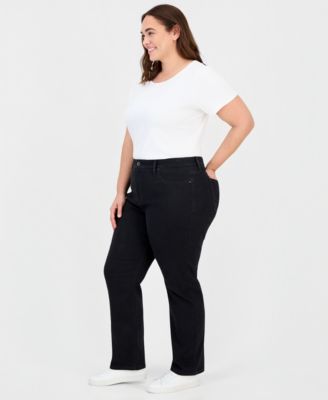 Plus Size High-Rise Straight-Leg Jeans