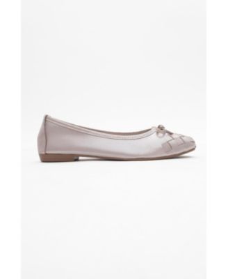 Forever and Always Shoes Women's Nopos Leather Cap Toe Ballet Flat