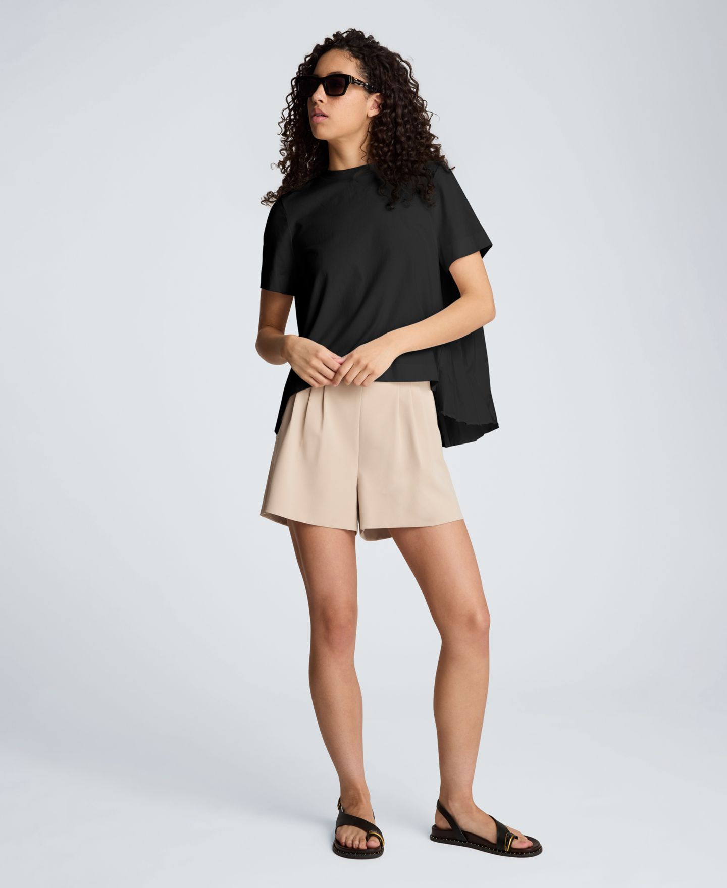 Женская футболка Kenneth Cole Short-Sleeve High-Low Pleated Back, цвет: Чёрный — фото 10