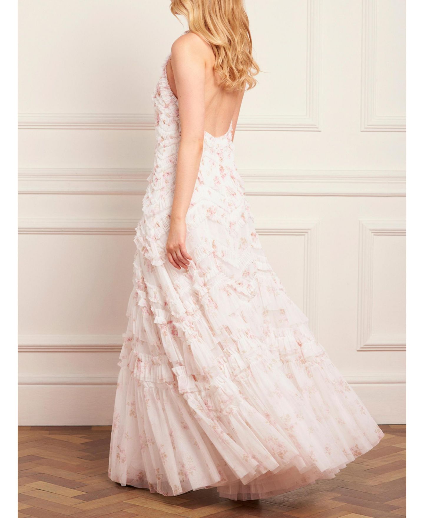 Женское платье Needle & Thread Magnolia Ditsy Elia Halter Neck Gown, цвет: Moonshine/Seashell — фото 3