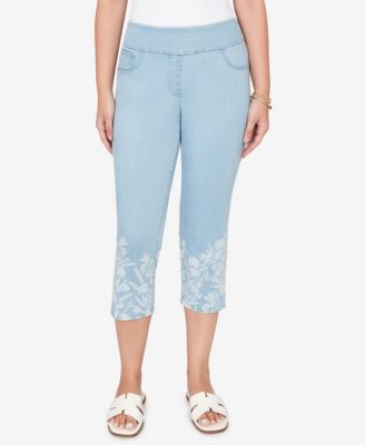 Petite Printed-Hem Denim Capri Pants