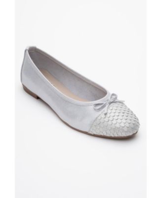 Forever and Always Shoes Copos Leather Bow Cap Toe Ballet Flat