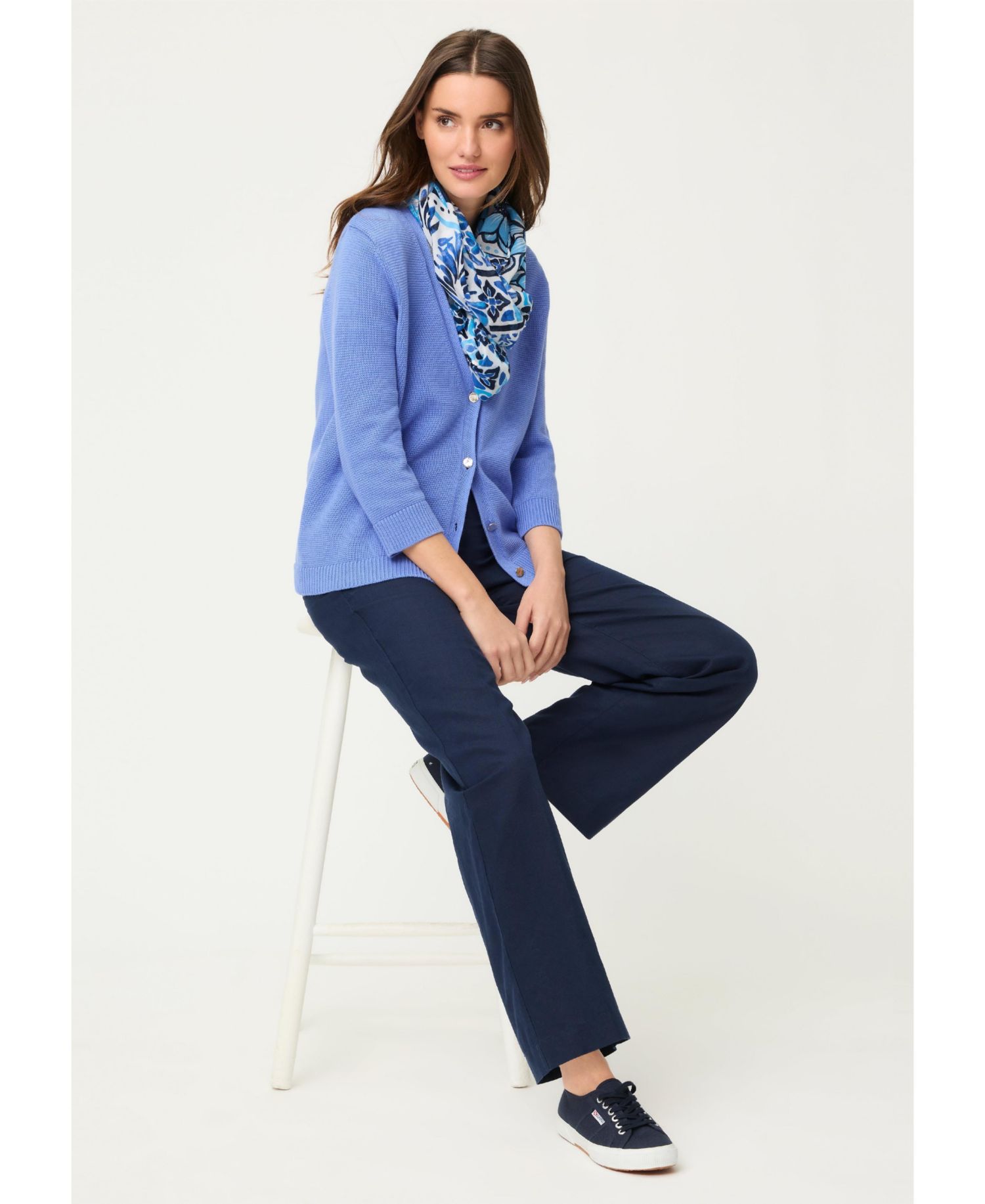 Women's Solid V-Neck Cardigan