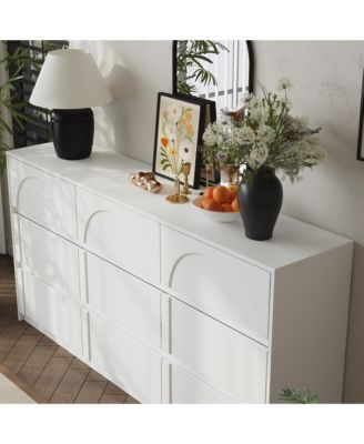 9-Drawer Dresser With Elegent Design