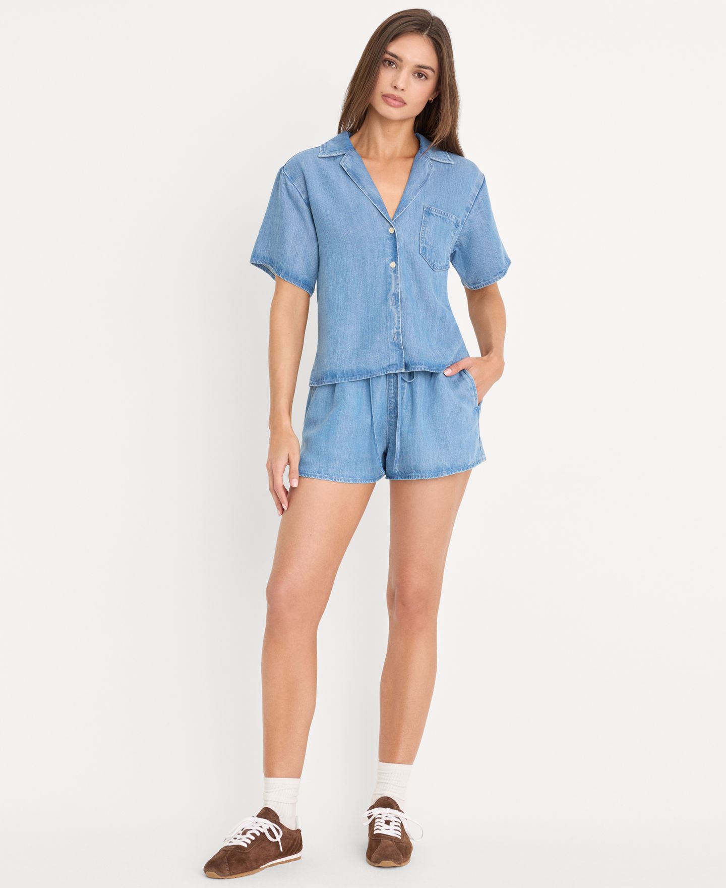 Женская рубашка Good American Collared Neck Denim Camp, цвет: Индиго — фото 2