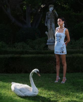 Women's Square Neck Sleeveless Top