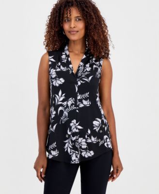 Petite Indina Floral Sleeveless V-Neck Top