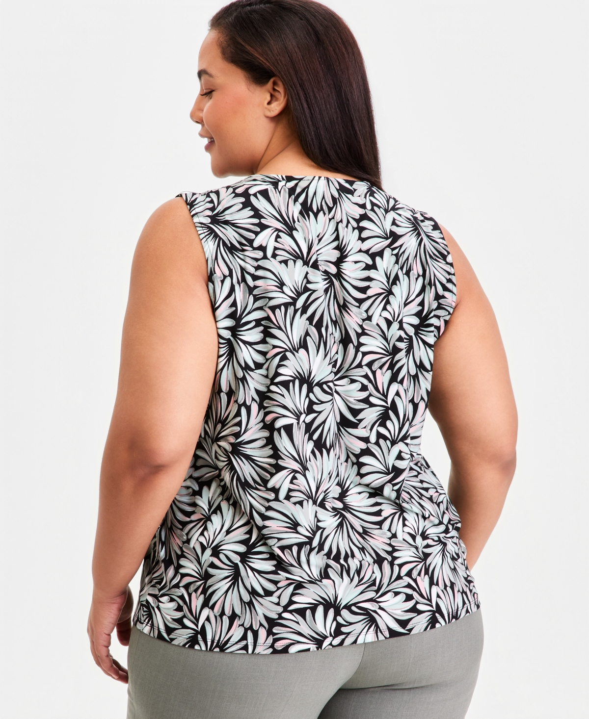 Kasper Plus Keyhole-Neck Sleeveless Knit Top