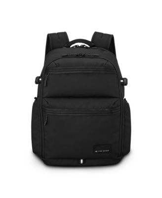 17" Pro Backpack