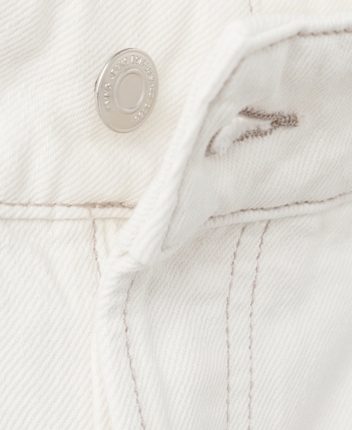 Selection Mango Women's Straight Mid-Rise Bermuda Shorts