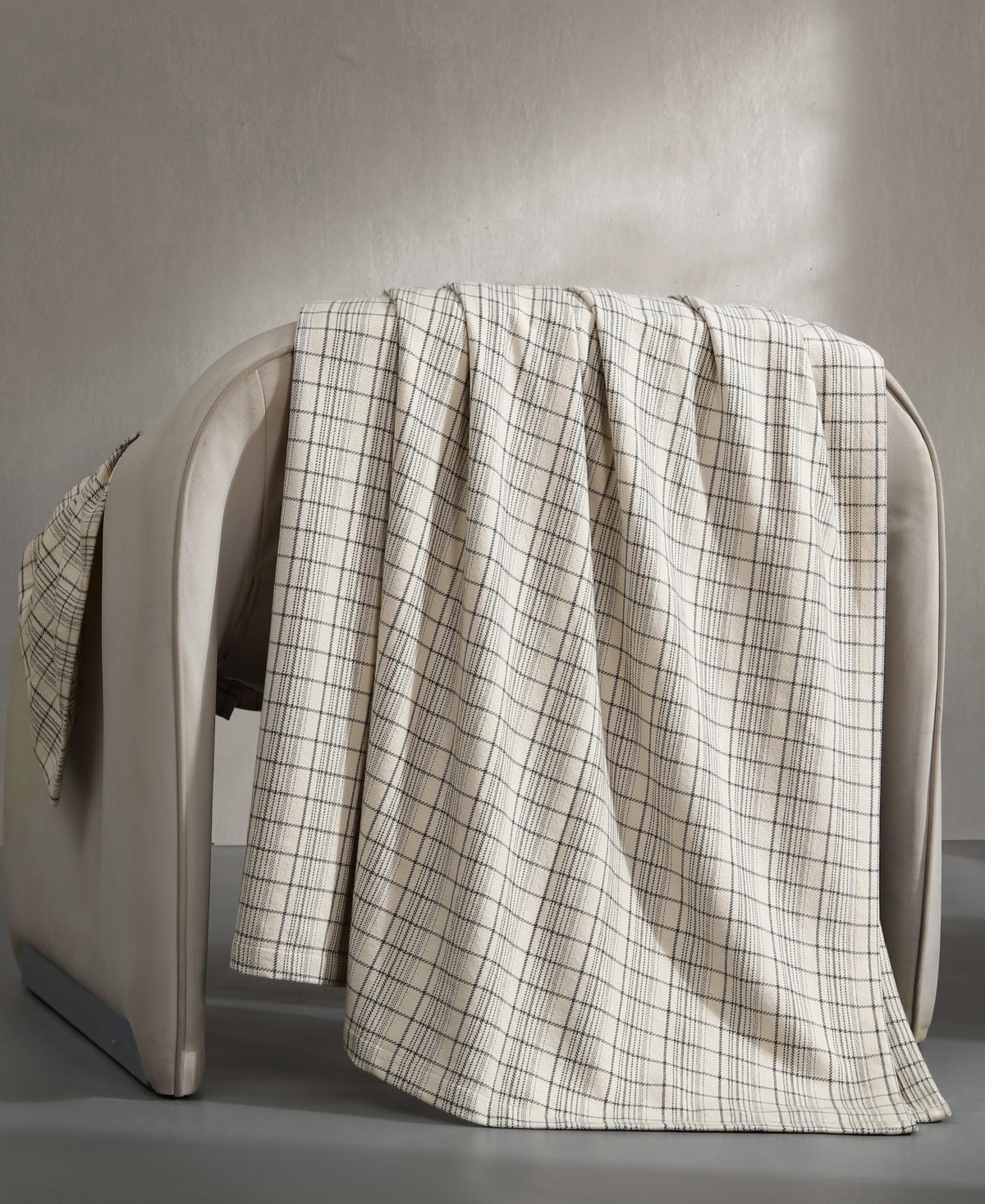 Calvin Klein Dot Dash Plaid Yarn Dyed Cotton Blanket