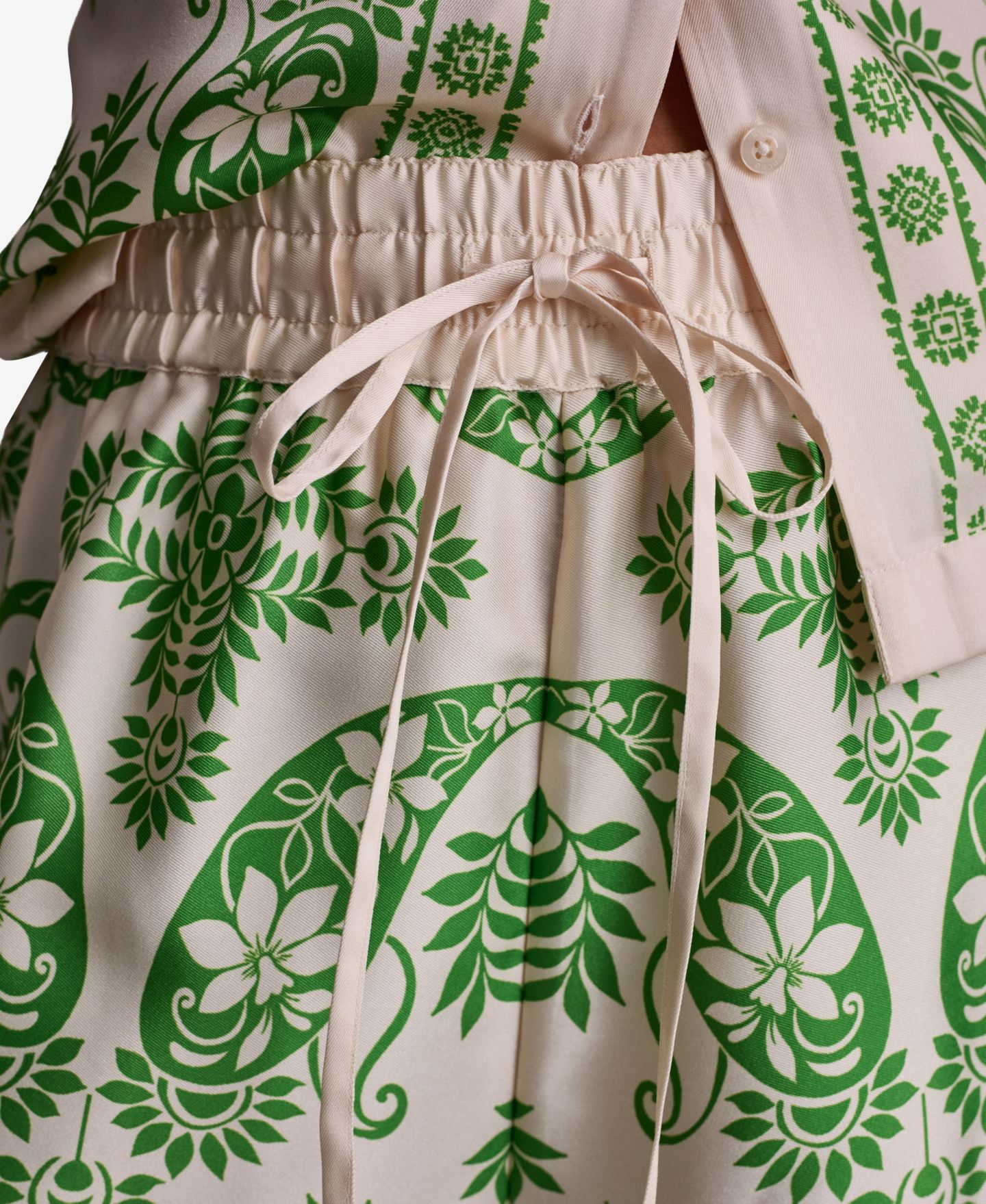 Женские шорты BCBG Botanical Print Pull-On, цвет: Бежевый — фото 13