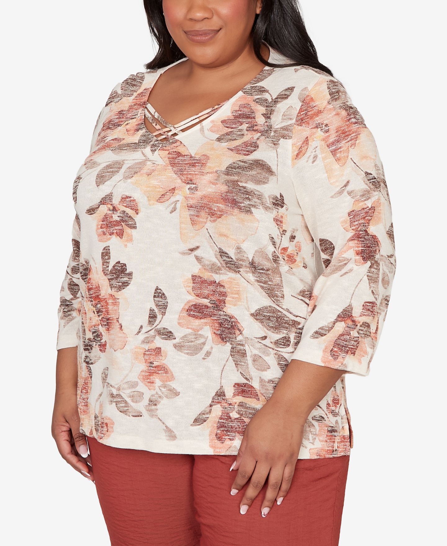 Женский топ Alfred Dunner Plus Size Spice Market Embellished Neck Watercolor Floral, цвет: Коричневый разноцветный — фото 3
