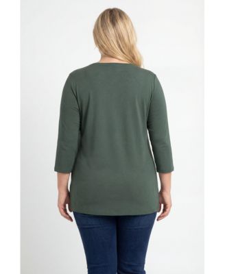 Plus Size Perfect Three-Quarter Sleeve V-Neck Tunic