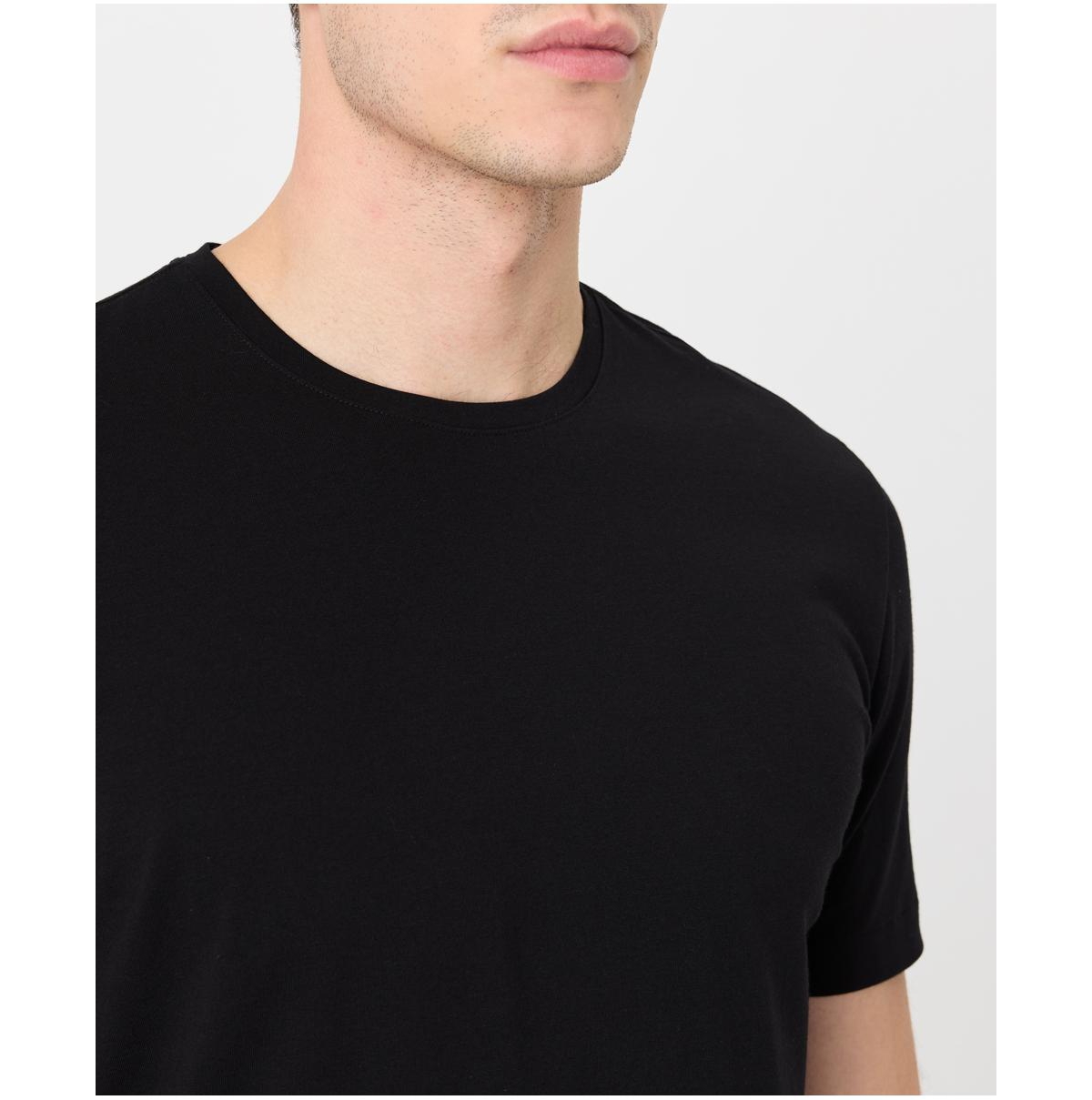 Pact Men's Luxe Signature Classic Crewneck Tee Made With Organic Cotton
