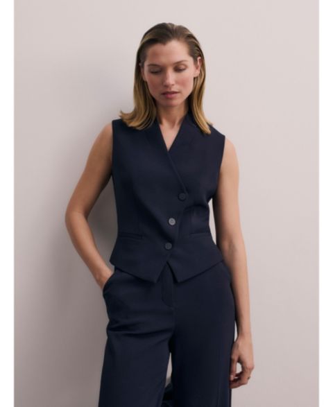 Женские куртки The Fold Women's Romney Clever Crepe Waistcoat