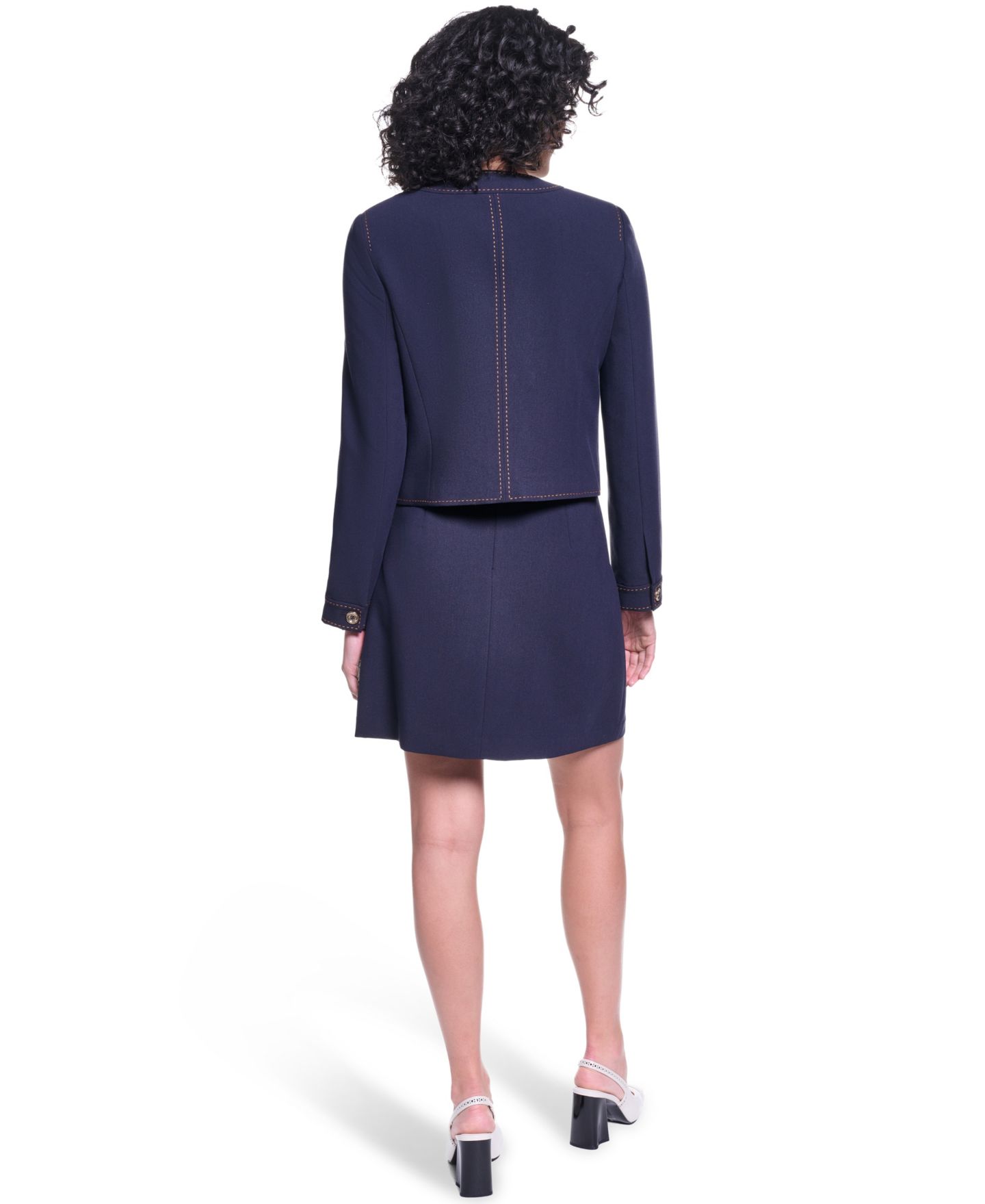 Женская куртка KARL LAGERFELD PARIS Twill Contrast Stitch Round Neck Cropped Jacket, цвет: Тёмно-синий / Сиена — фото 5
