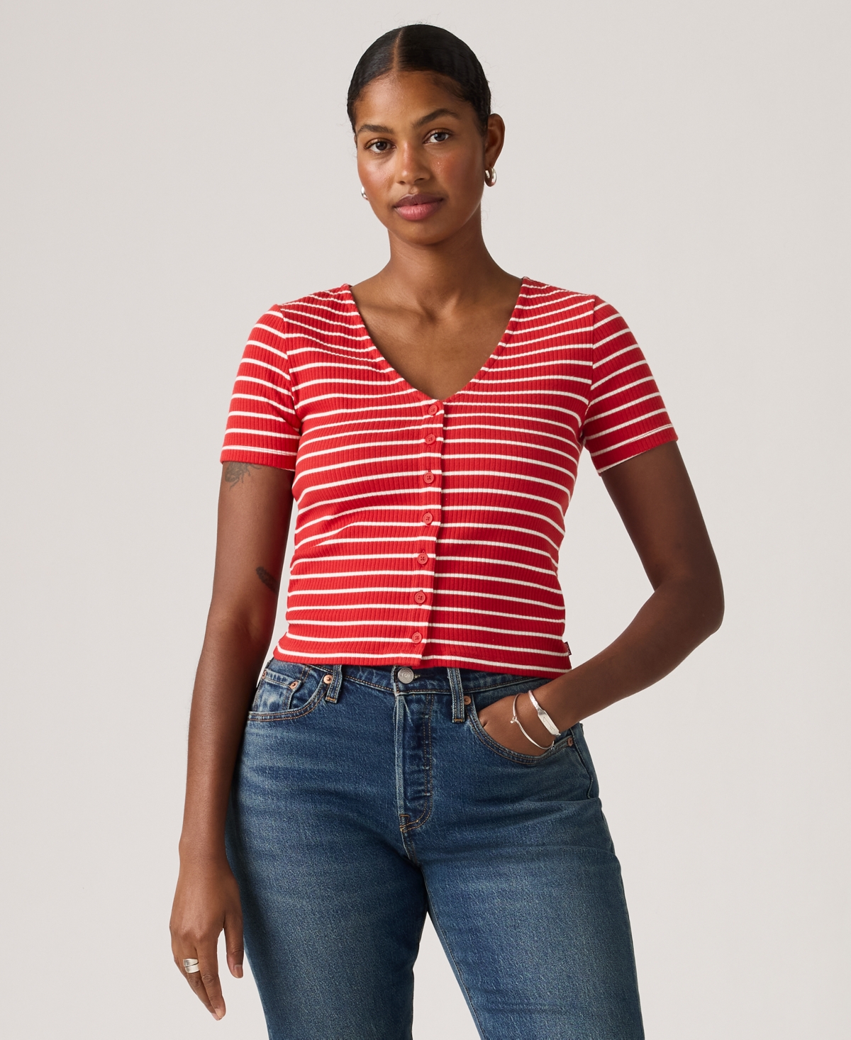 Levi's Women's Muse Short-Sleeve V-Neck Top
