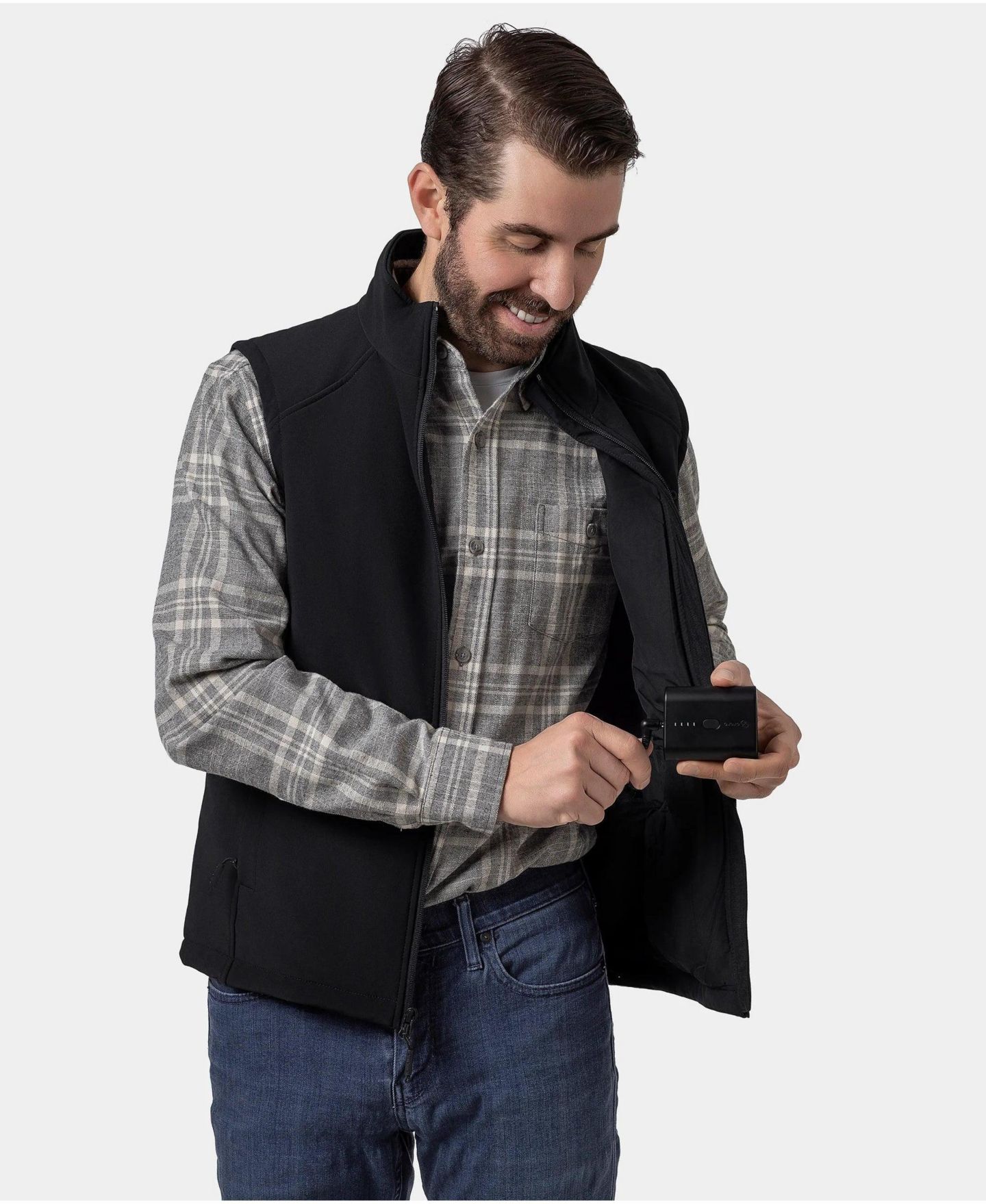 Мужской жилет ororo 4-Zone Heated Softshell Vest, цвет: Чёрный — фото 5