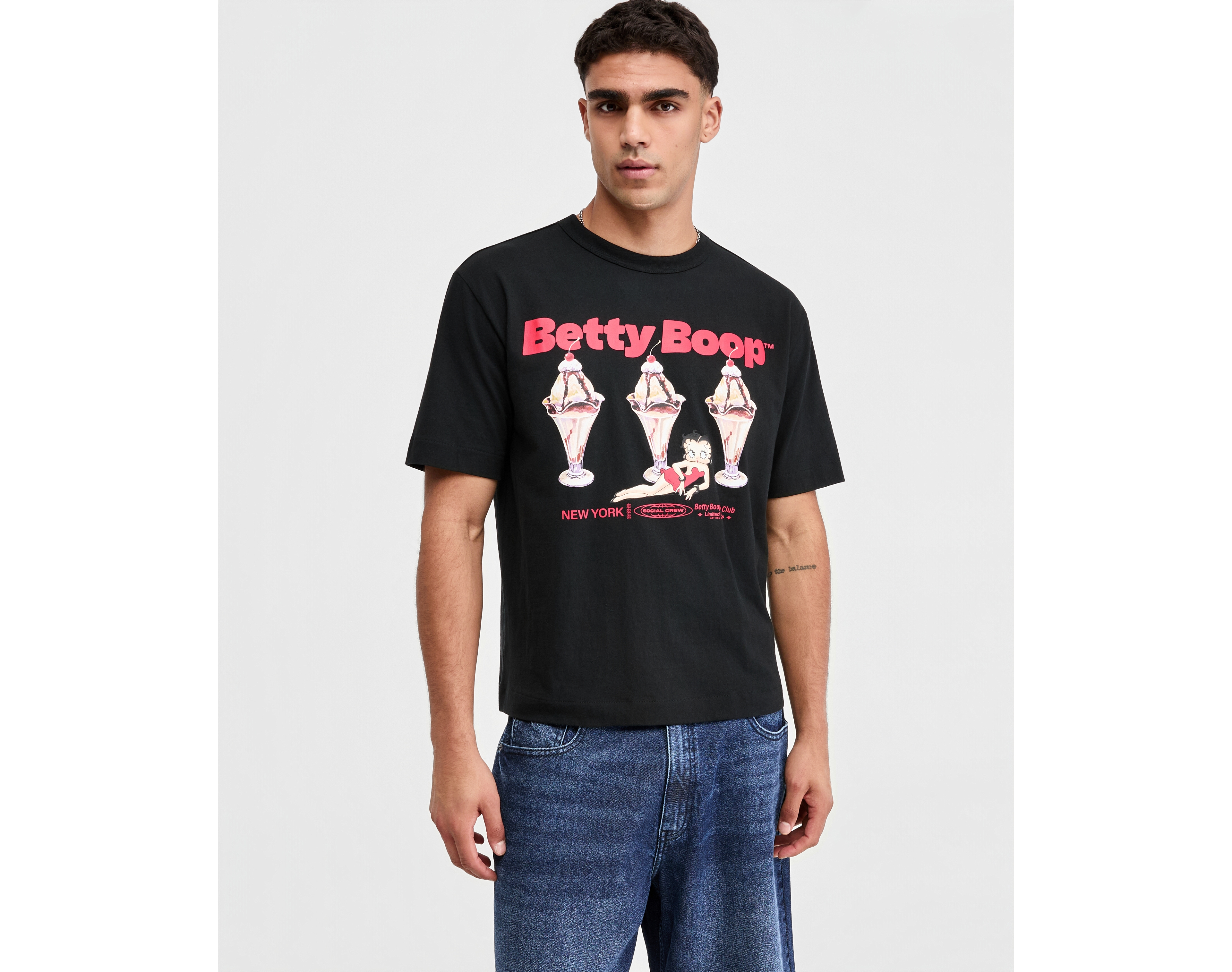 Mode of One Men's Relaxed-Fit Betty Boop Ice Cream Graphic T-Shirt, Macy's Exclusive