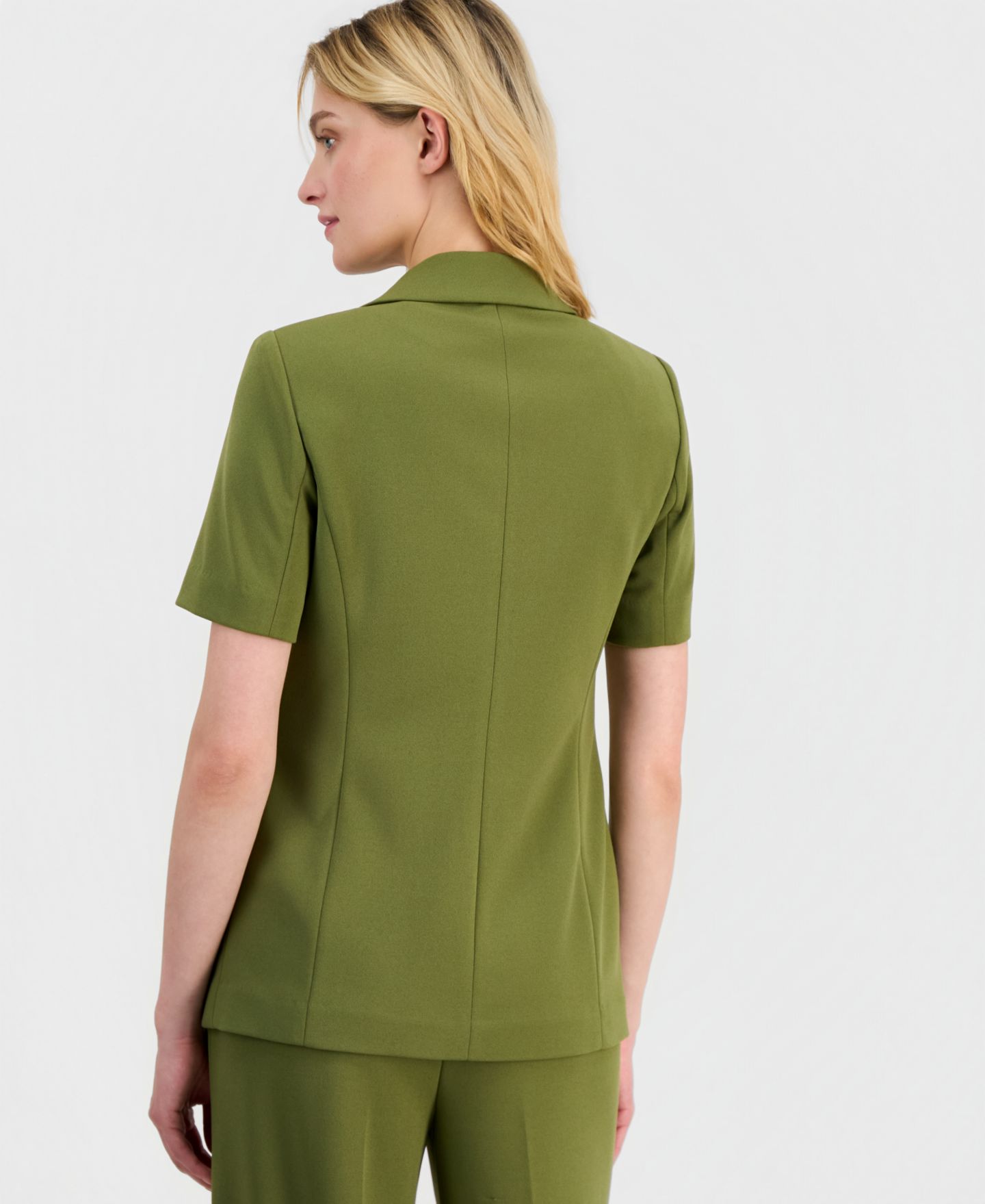 Женский пиджак Anne Klein Open-Front Short-Sleeve Blazer, Regular & Petite, цвет: Bay Leaf — фото 2