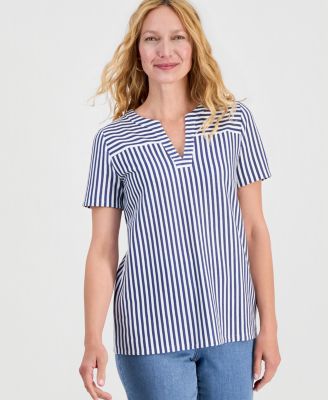 Women's Short-Sleeve Split-Neck Knit Top