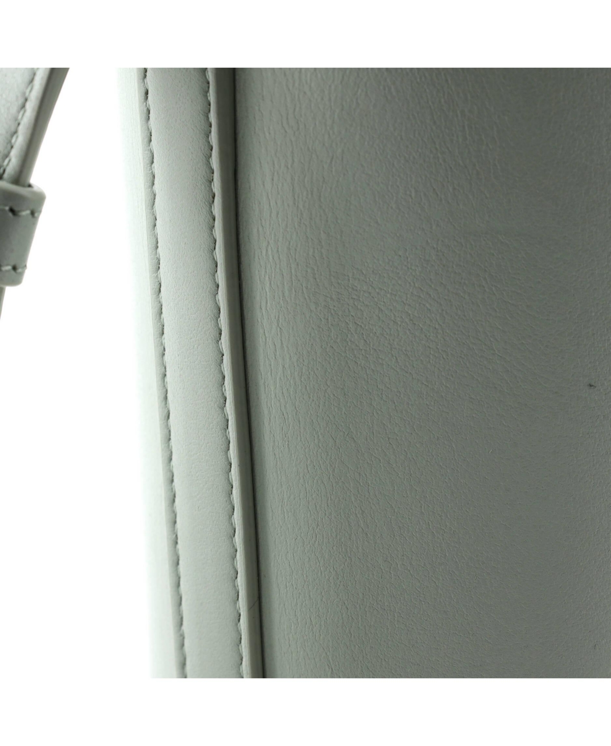 Pre-Owned Celine Small Cuir Triomphe Bucket Bag Leather
