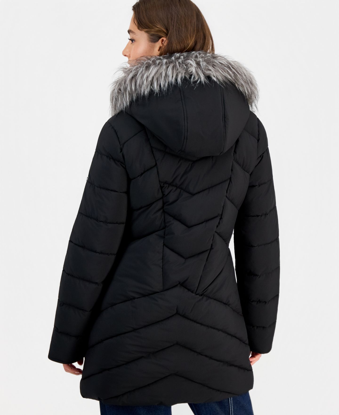 Женская куртка Maralyn & Me Juniors' Faux-Fur-Trim Hooded Puffer, цвет: Чёрный — фото 2