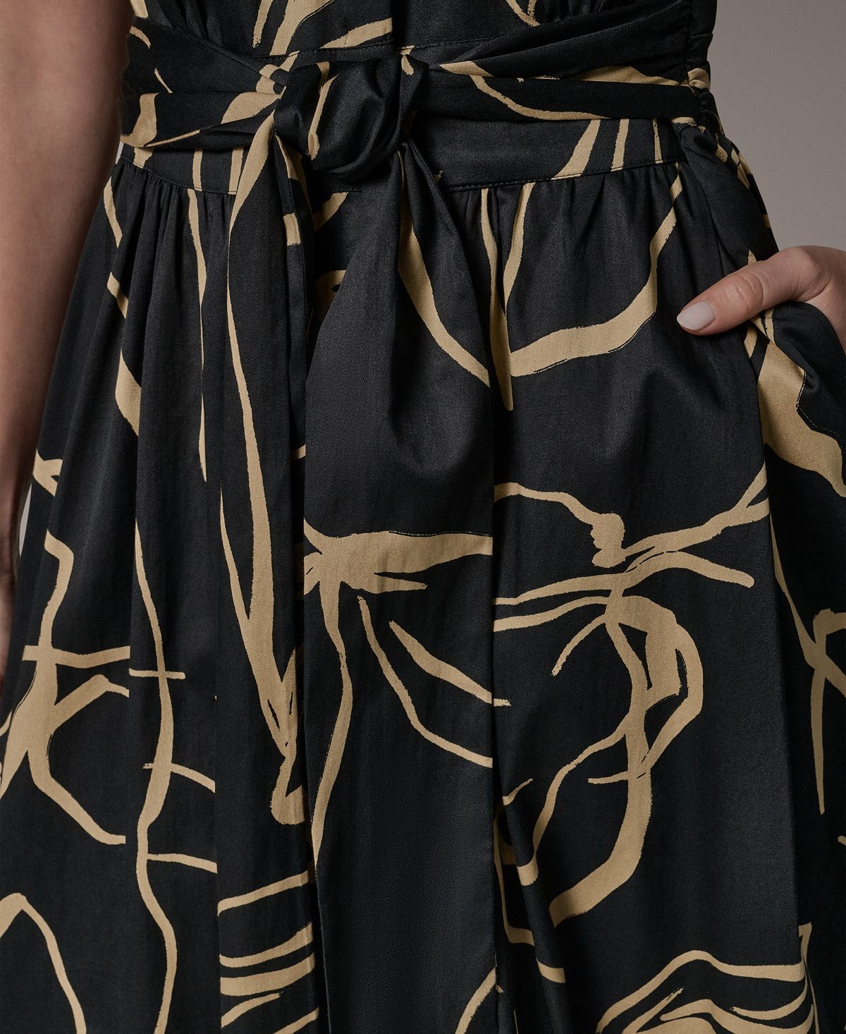 Donna Karan New York Women's Printed Tie Belt V-Neck Midi Dress view 5 — MAYCSS fashion products