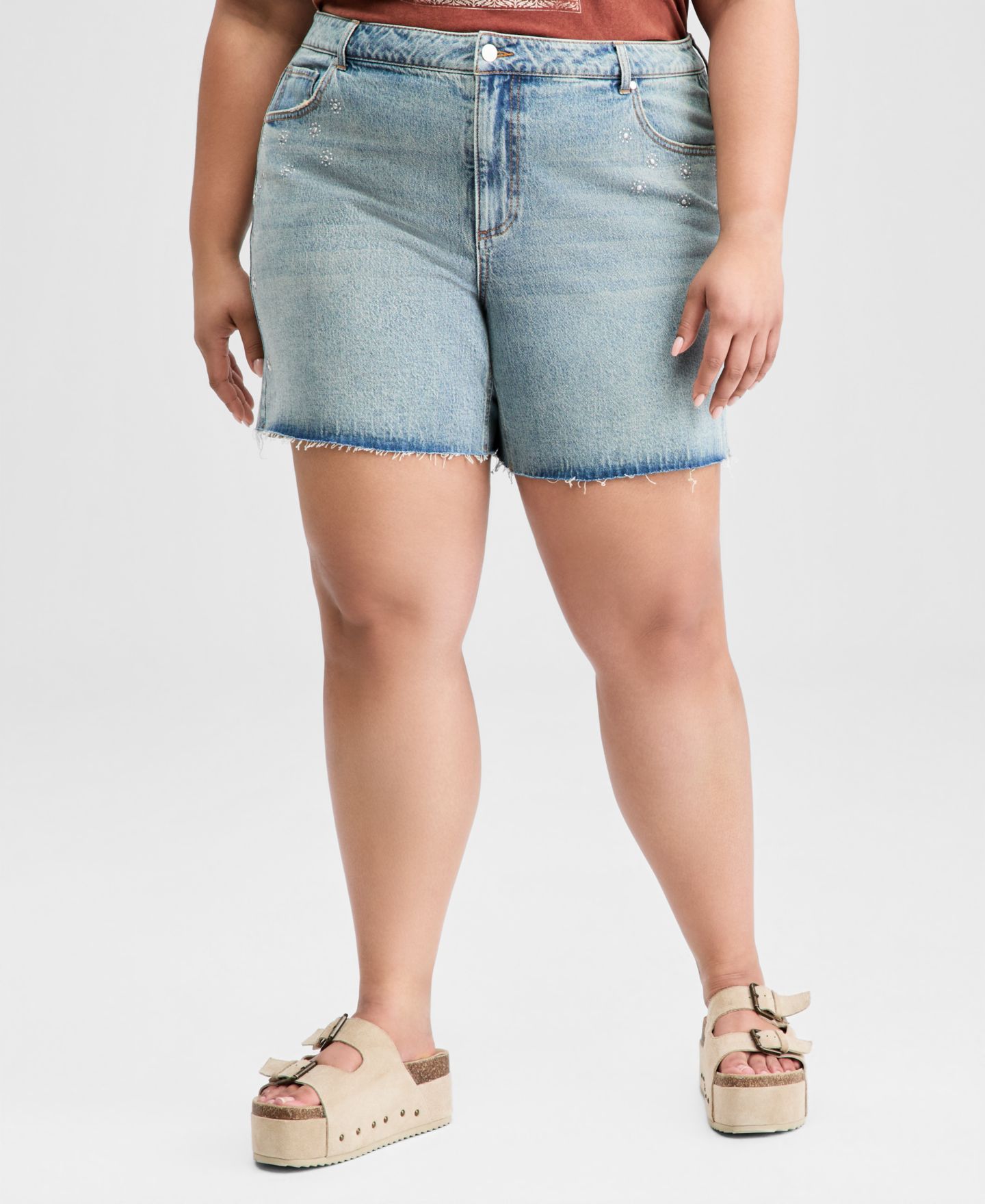 Женские шорты And Now This Plus Studded Raw-Hem Jean, цвет: Синий — фото 3