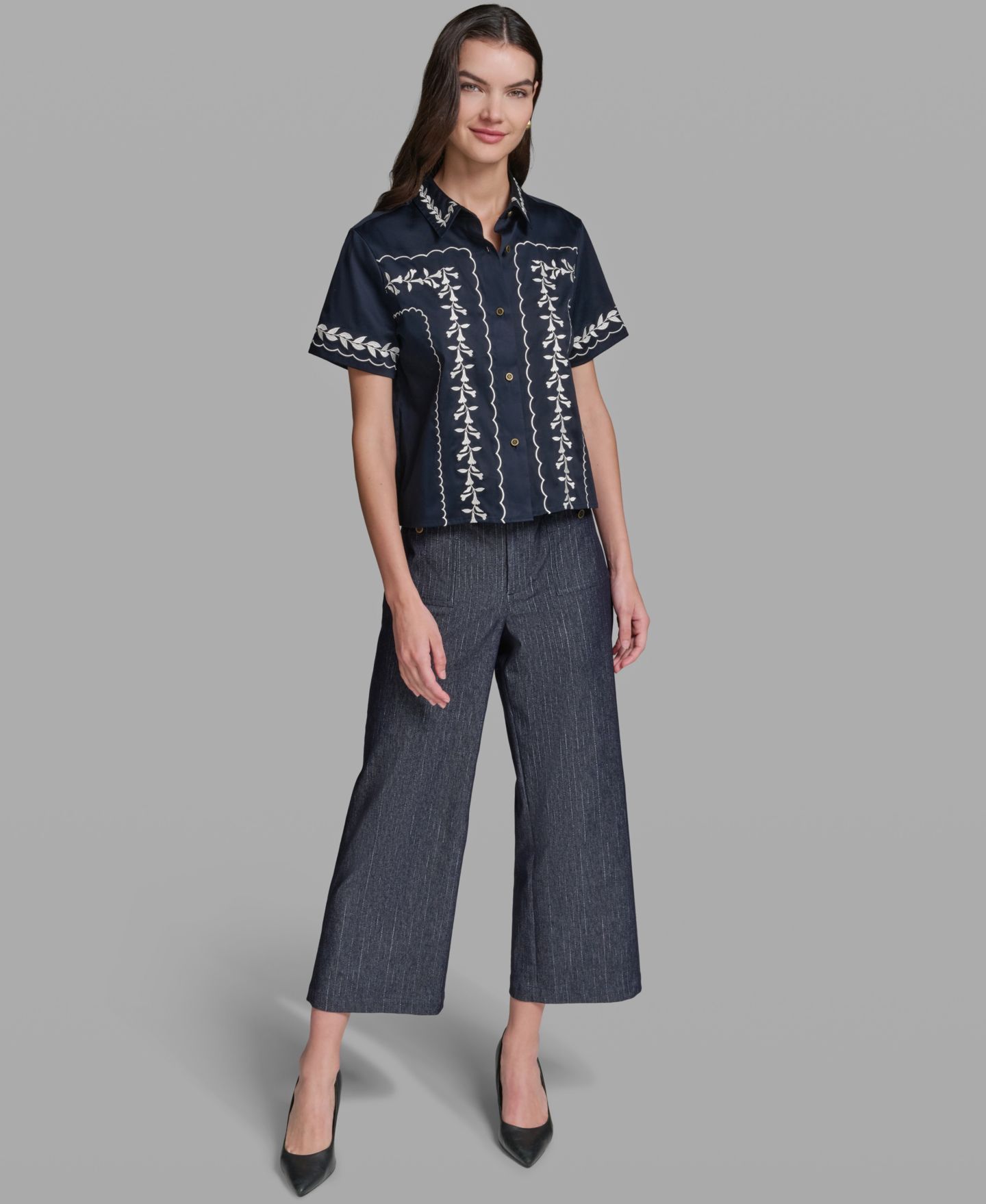 Женская рубашка KARL LAGERFELD PARIS Short-Sleeve Embroidery, цвет: Тёмно-синий — фото 2