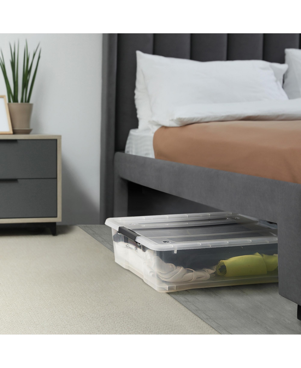 Sorbus Clear Plastic 40qt Underbed Storage Containers with Wheels