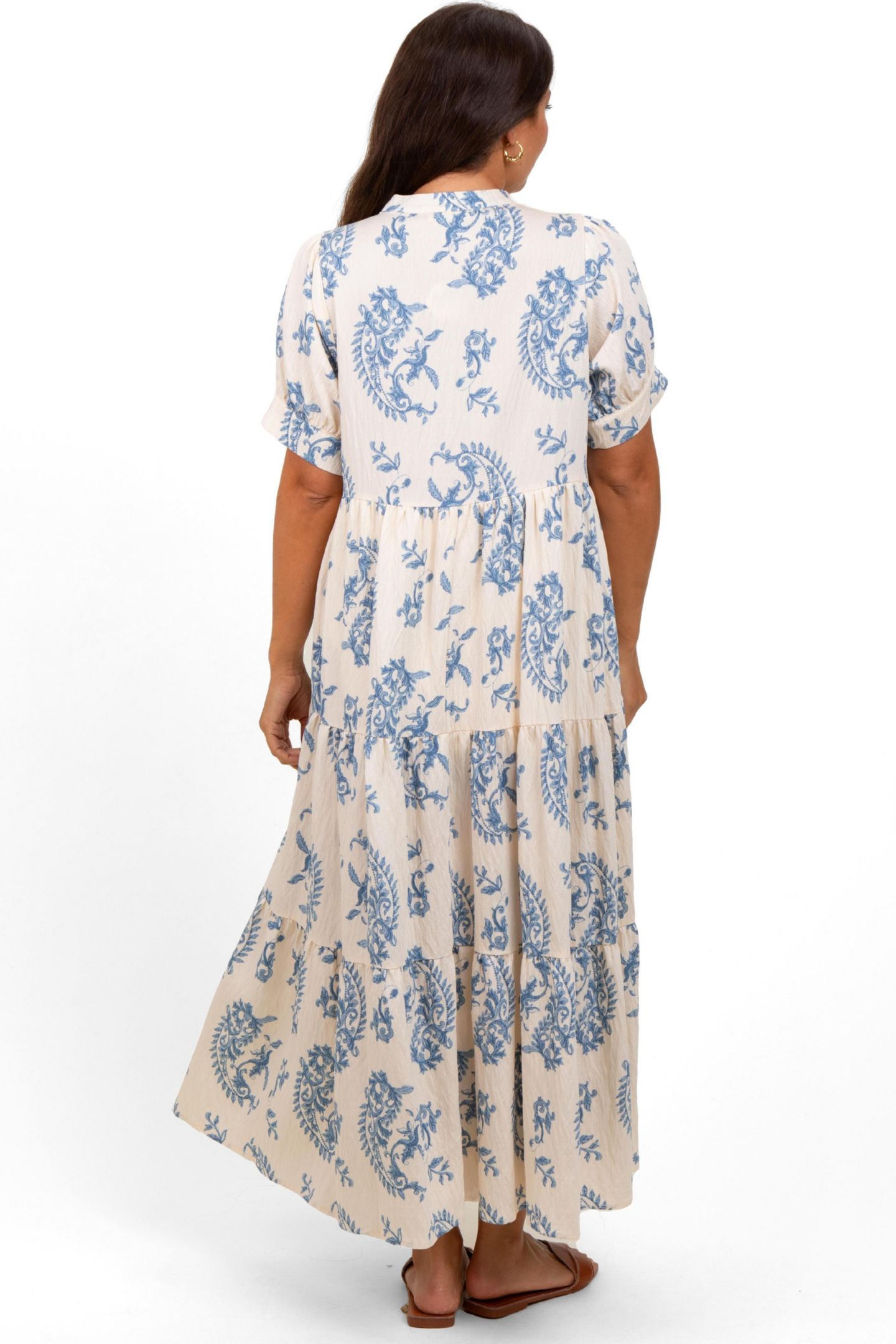 Женское платье Pinkblush Blue Paisley Button Up Tiered Maxi, цвет: Синий — фото 3