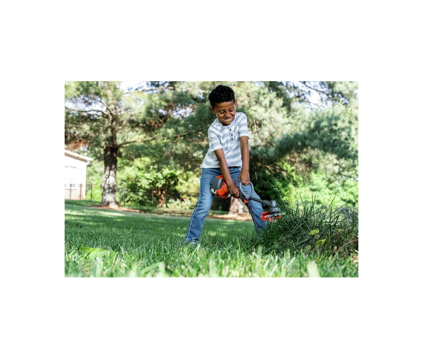 Детская игрушка Husqvarna Light-Up Toy Trimmer with Realistic Sounds, Ages 3+, цвет: Assorted Pre-Pack — фото 3
