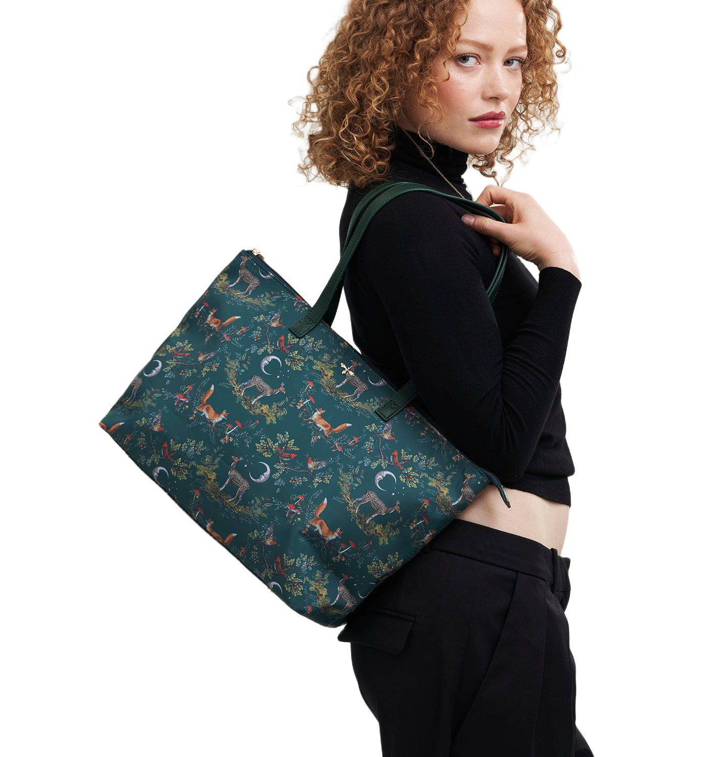 Женская сумка Fable England Into the Woods Large Grab Tote, цвет: Зелёный — фото 2