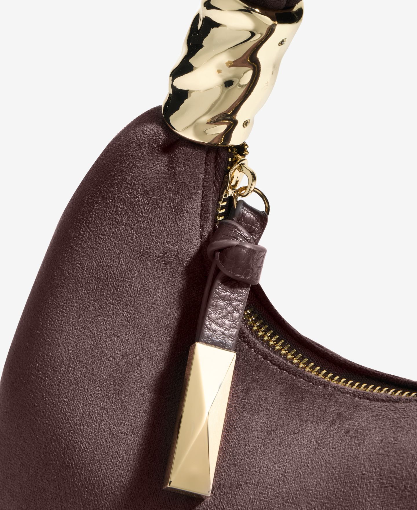 Женская сумка I.N.C. International Concepts Nyrah Mini Suede Hobo, цвет: Шоколадный сливовый — фото 6