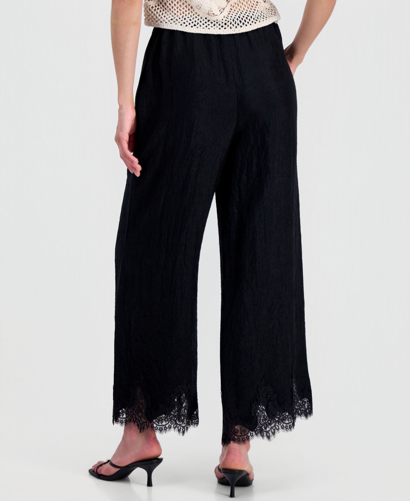 Женские брюки On 34th Crinkle Satin Lace-Hem Pull-On, цвет: Глубокий чёрный — фото 2