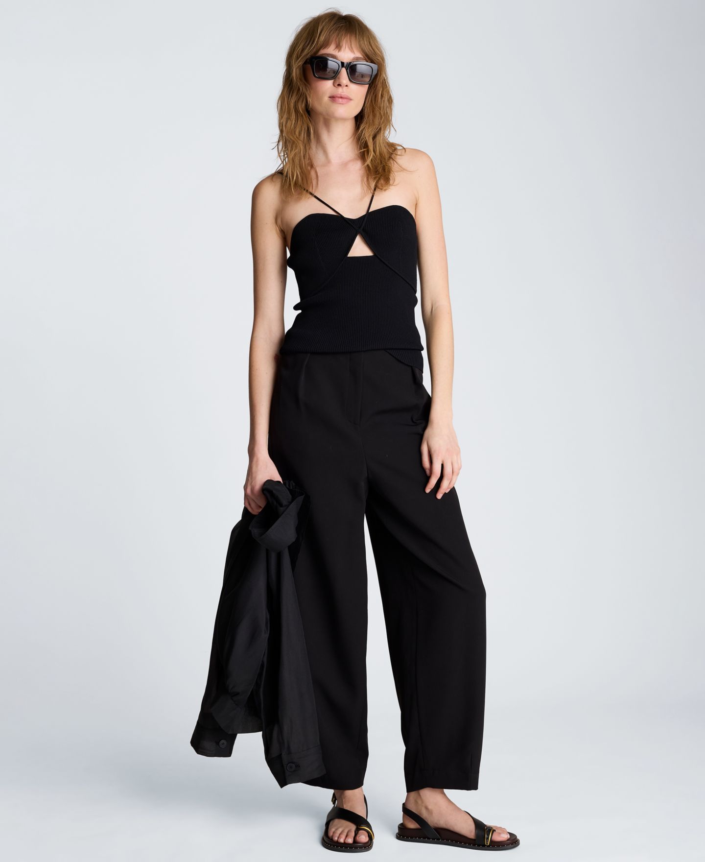 Женские брюки Kenneth Cole Fly Front Hollywood Waist Pleated Barrel Leg, цвет: Чёрный — фото 1