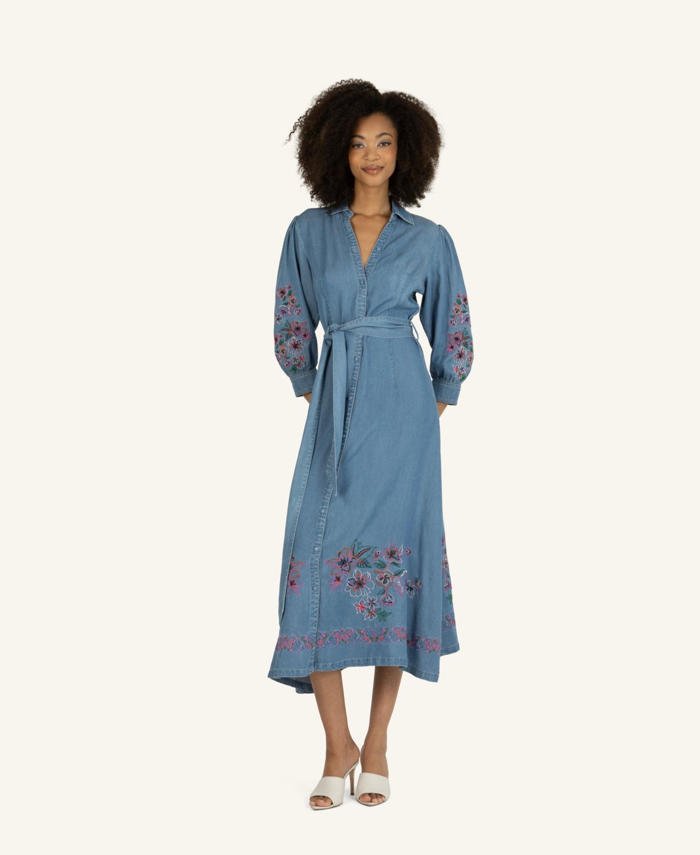 Женское платье Super Natural by Secret Mission Lynn Dress with Flower Embroidery, цвет: Синий варёный джинсовый — фото 9