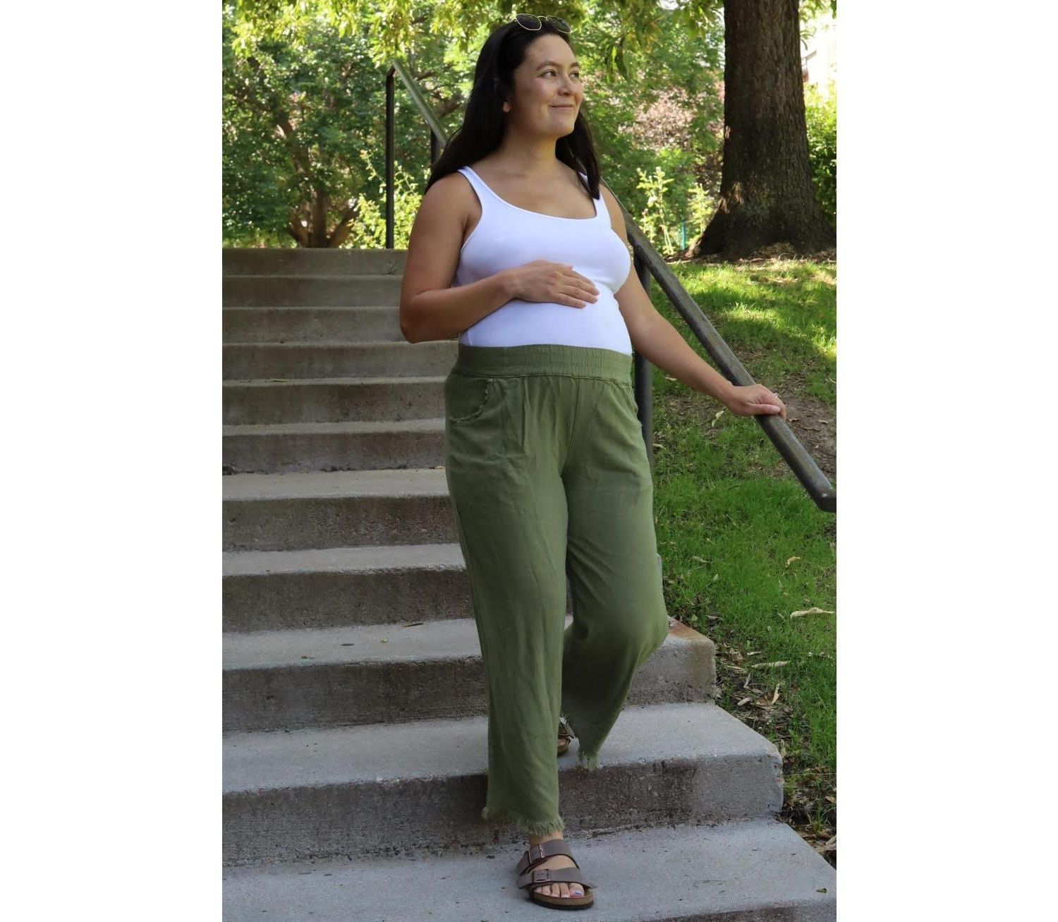 Women's Olive Linen Frayed Hem Crop Pants