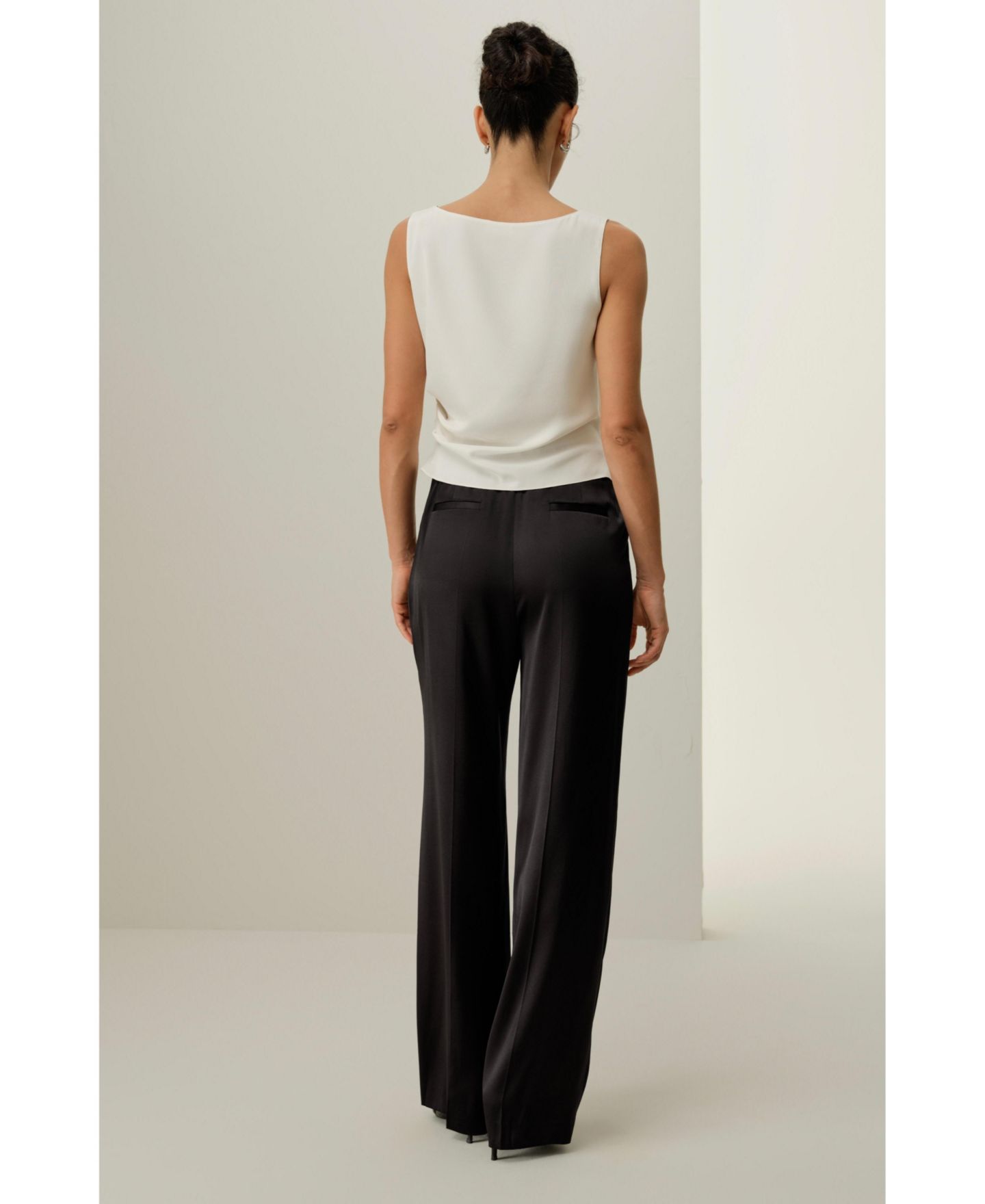Женский топ LILYSILK Elise V-Neck, цвет: Натуральный белый — фото 3