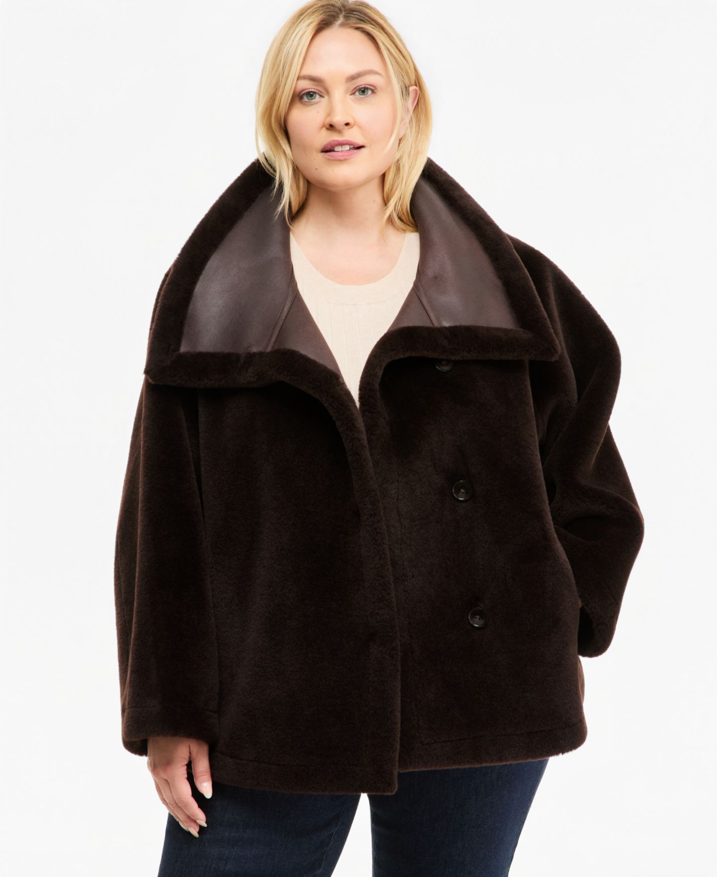 Женская куртка Calvin Klein Plus Size Funnel-Neck Teddy, цвет: Чёрный кофейный — фото 2