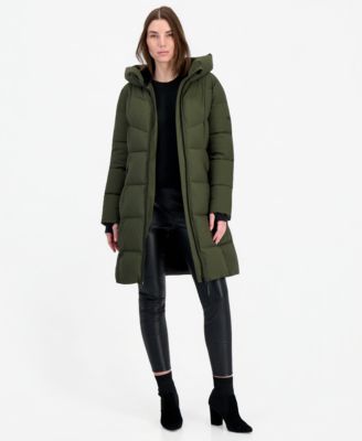 Women's Hooded Zippered Puffer Coat