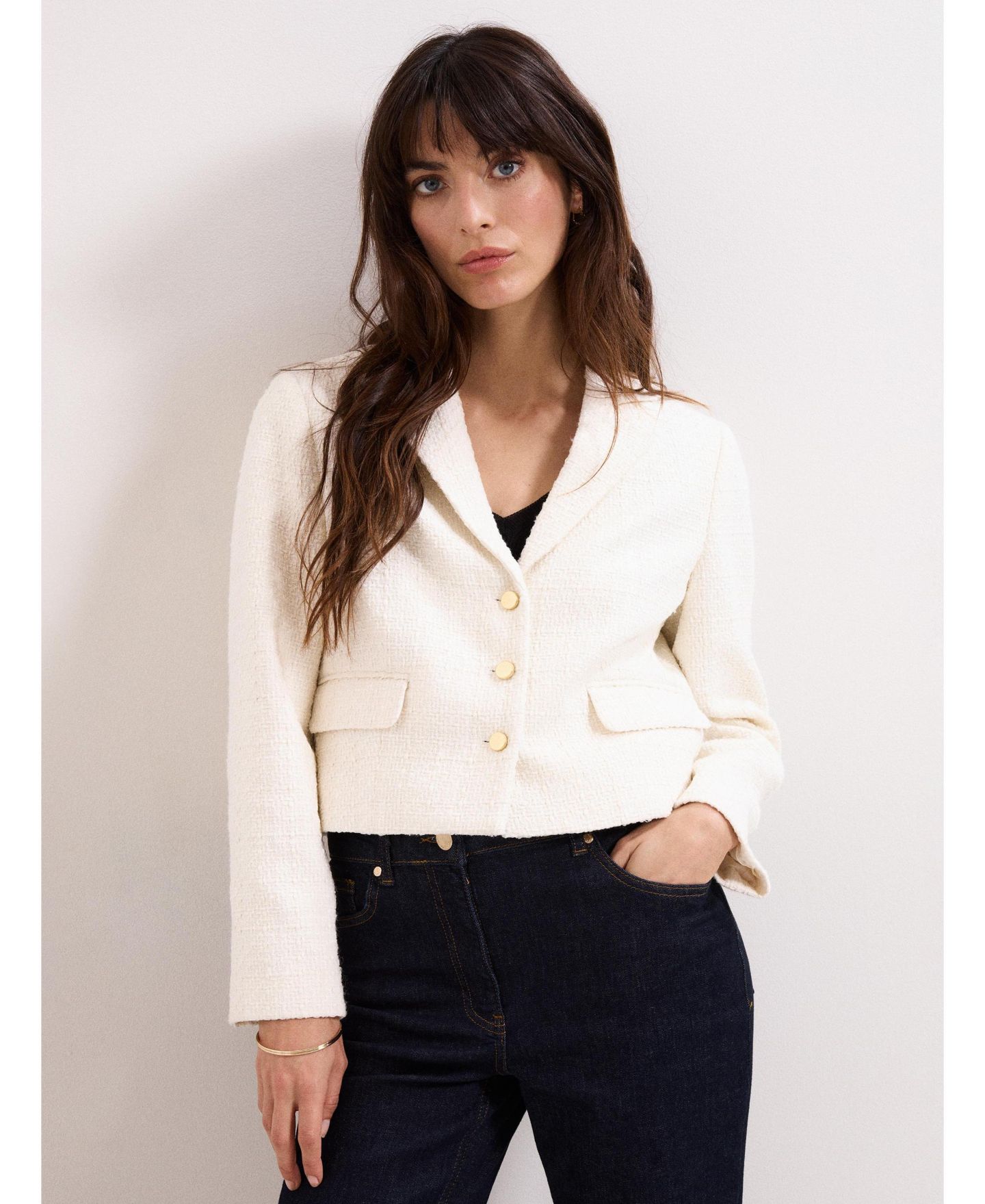 Женская куртка Phase Eight Adria Cropped Textured Jacket Blazer, цвет: Белый — фото 5