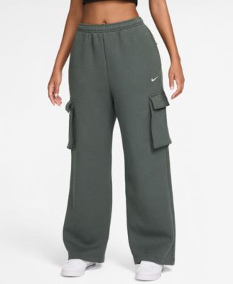 Women's High-Waisted Oversized Cargo Pants