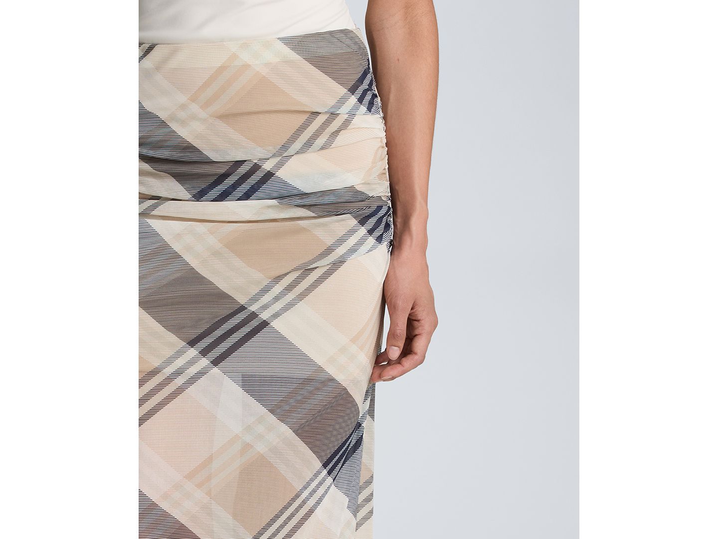 Женская юбка Kenneth Cole Side Ruched Mesh Plaid Midi, цвет: Песочный рыжевато-коричневый — фото 5