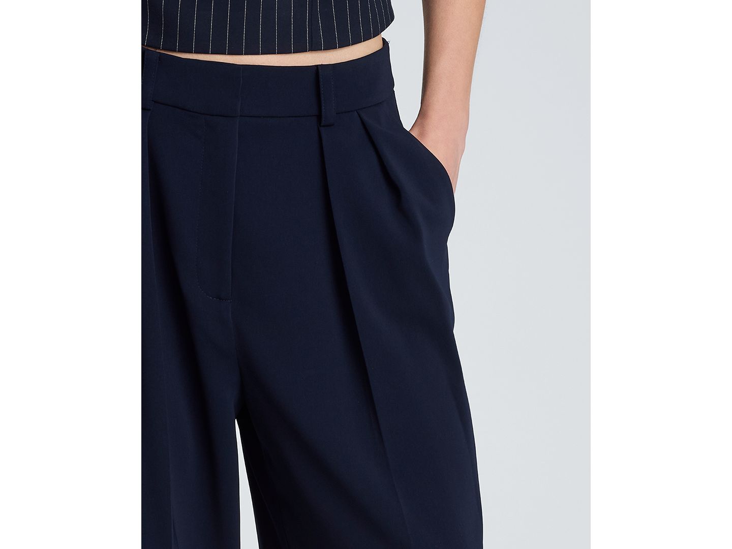 Женские брюки Kenneth Cole High-Rise Wide-Leg Pleated, цвет: Тёмный тёмно-синий — фото 4
